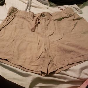 Larry Levine Shorts